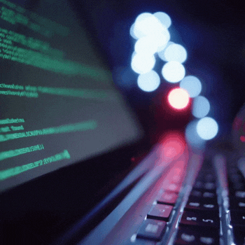 Impulsa tu empresa con un software a medida.